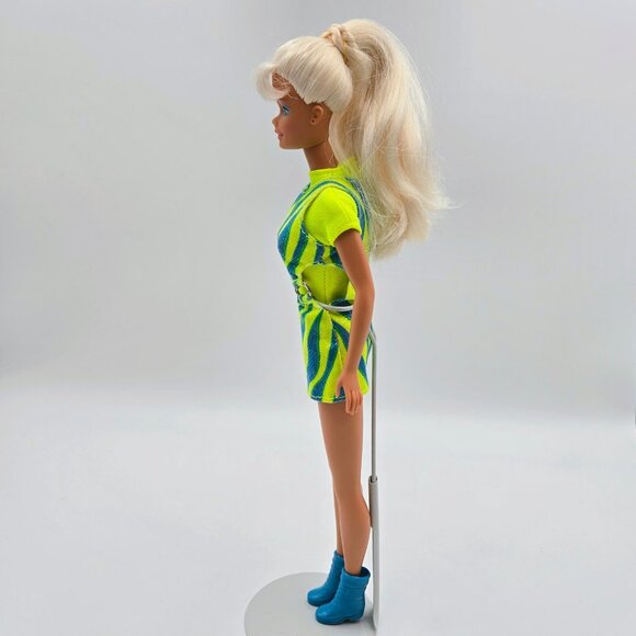 Vintage 1997 Movin Groovin Walking Barbie Doll Original Dress Shoes 17714 Mattel - Picture 5 of 16